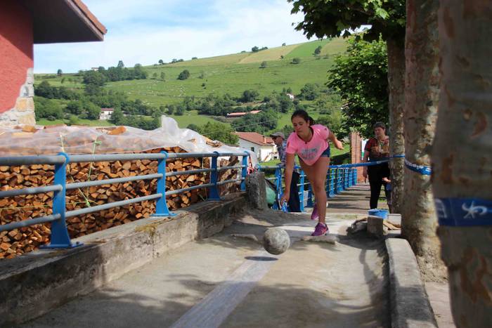 Bolo eta toka txapelketekin  12 1561204023606