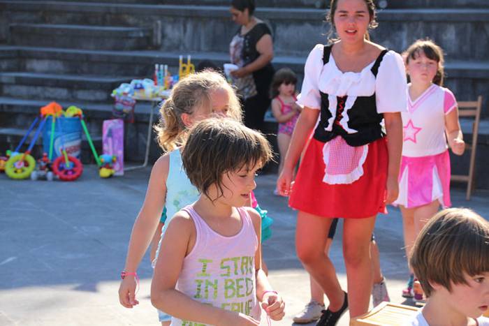 Mailot horia parte hartzaile guztientzat 4 1471109686665