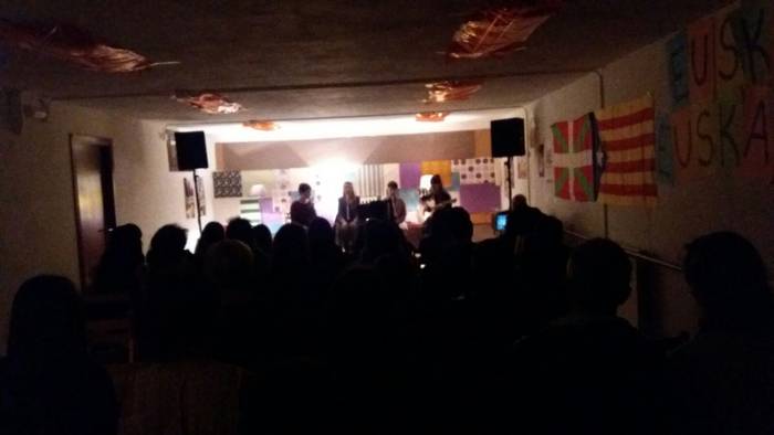 Larunbatean Lorratzak Altzon. Kontzertu ederra! 1 1450707508651