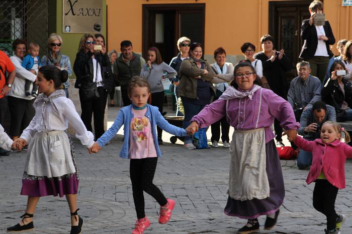 Alegia ere dantzariz josita 12 1494702923779