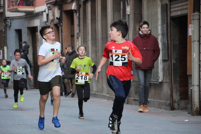 Lehiarik gabe korrika, Alegi 13 1577811880472