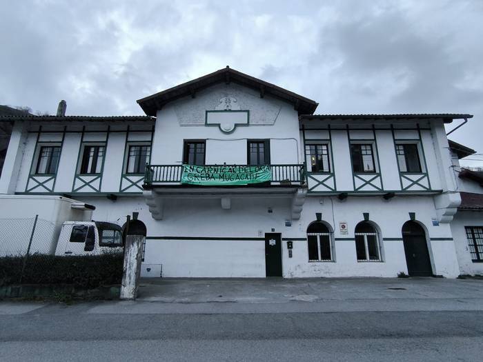 Tolosaldeko Mankomunitateak hiltegiko zerbitzua martxan jartzeko prozesua abiatu du