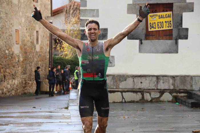 Eneko Gurrutxaga, Adunan ira 1 1574532544425