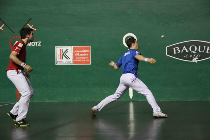 Jaka eta Artola, lehen postu 33 1576521596917