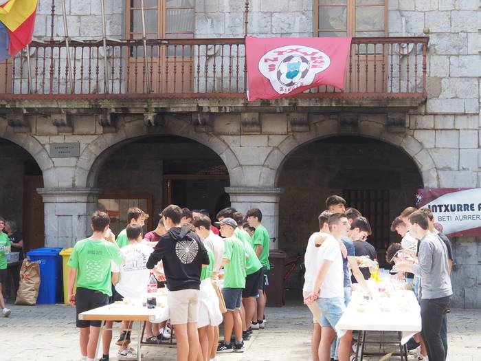 Intxurre Futbol Taldeak giro 17 1653985641197