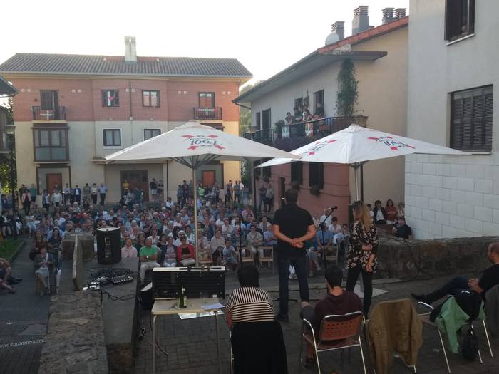 Dantza eta bertsotan igaro d 14 1565942049785