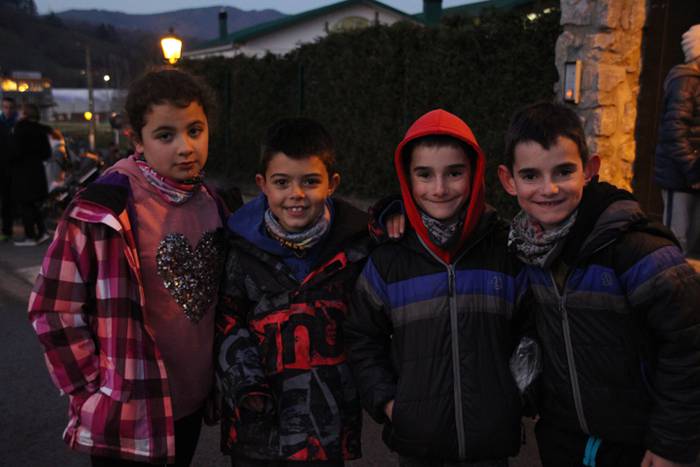 ERREGE MAGOEN DESFILEA IRURAN 2017 1 1483642380122