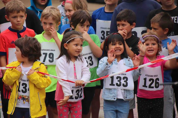 Asteasuko haurrek hasi dute  17 1530187958503