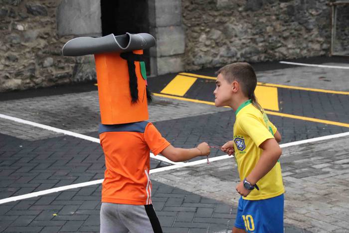 Suziria lehertuta, lau festa 32 1564684268899