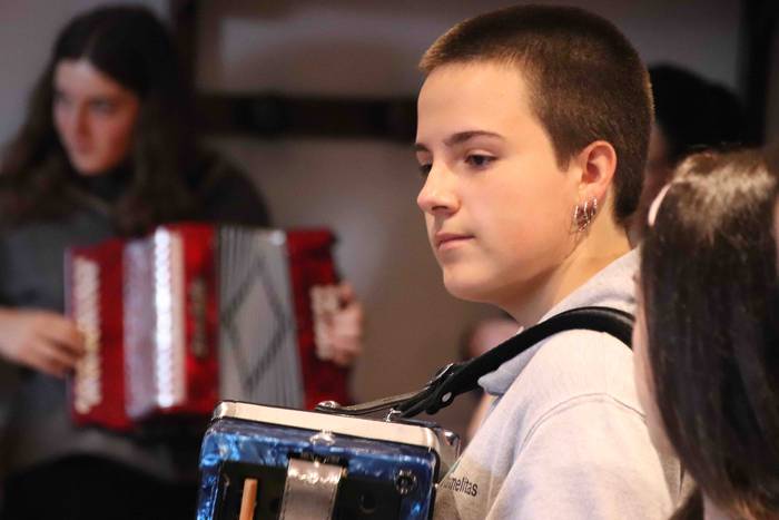 Asteasuko haurrek hasi dute  101 1530189352958