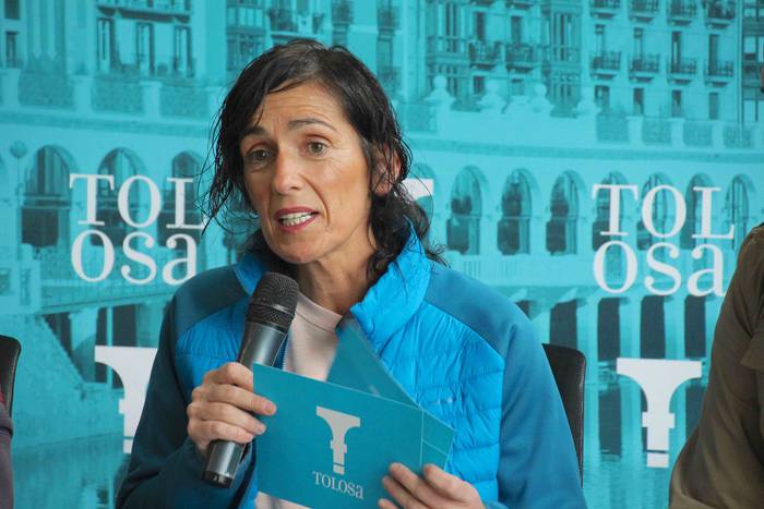 Tolosako Azokari buruzko liburuaren aurkezpena 4 1545488909557