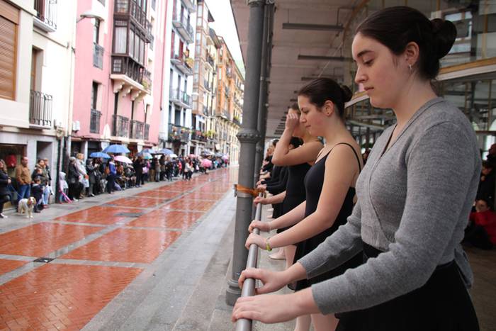 Zerkausiko barandan ballet i 13 1491139381225