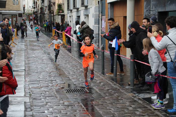 Hirugarrenez, elkartasuna El 11 1515333904483