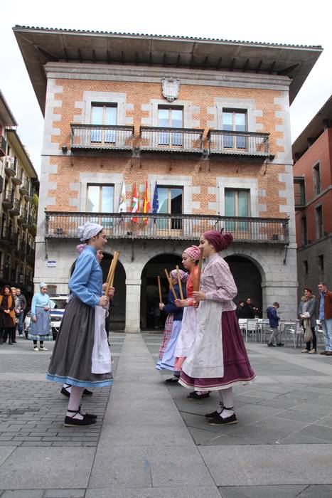 Sueltoan dabiltza 37 1521909961684