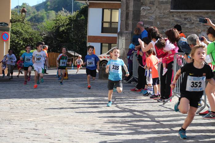 Haur, gazte eta heldu krosea 40 1491742026113