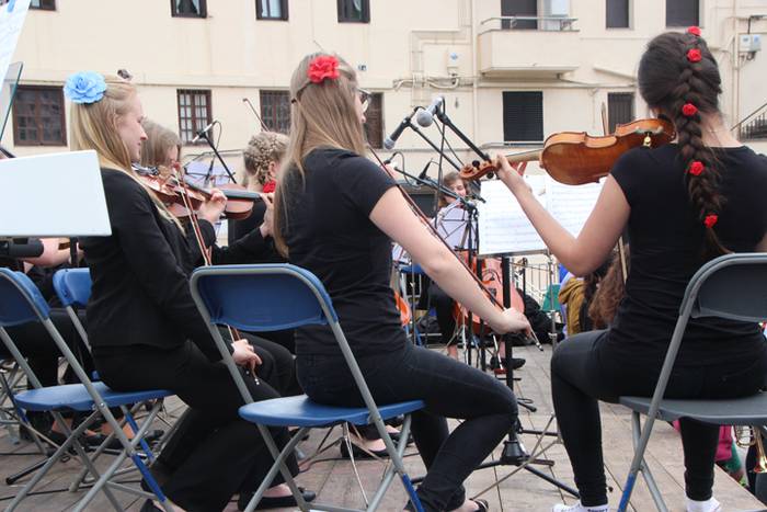 Emusik emanaldia Zizurkilen 13 1462635999973