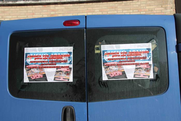 Auto-karabana egin dute osta 6 1610796583691