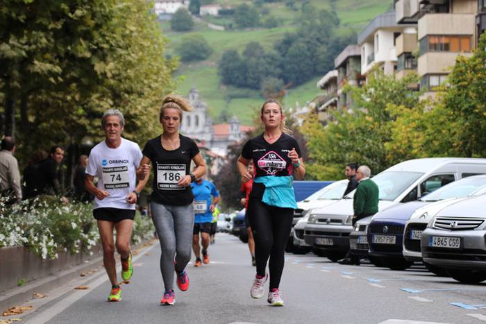 Haizearen aurka, baina aurrera 61 1476273169622