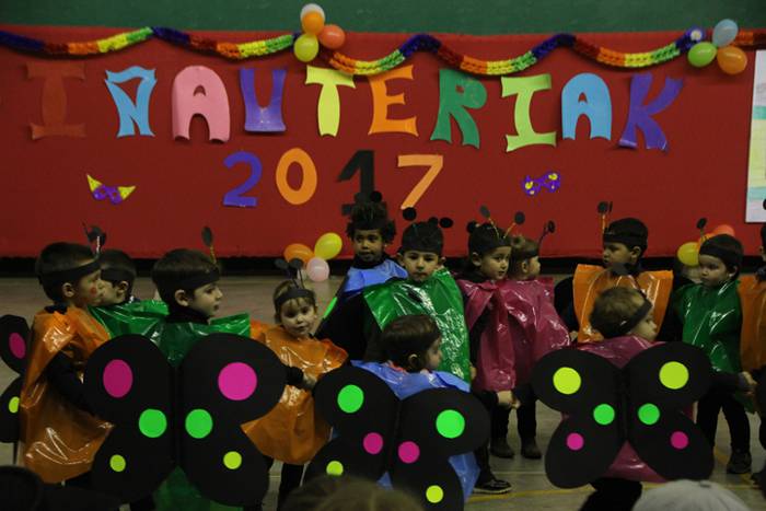 Irurako Ikastola inauteriak  4 1487864616127