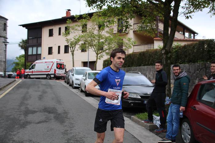 Aitziber Ibarbia eta Julen L 27 1525009017979