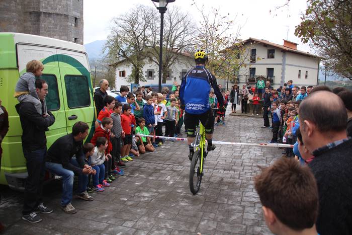 Amasako jaiak 2015 22 1447516082036