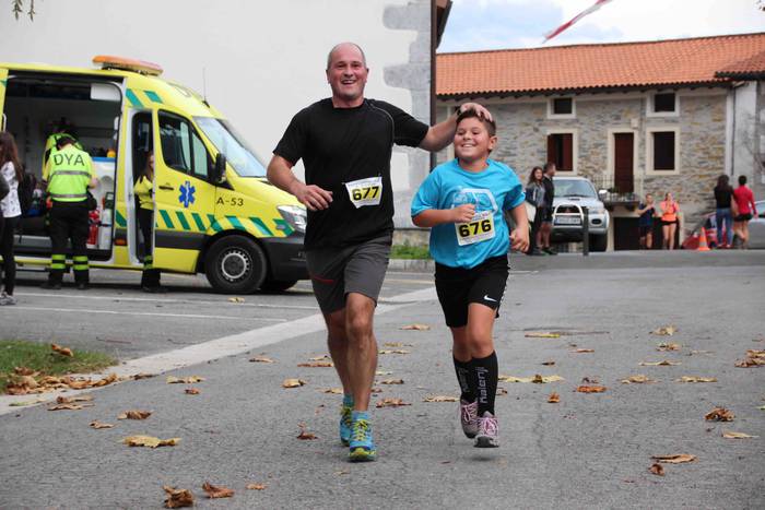 Iñaki Olano eta   irabazle E 103 1571509838396