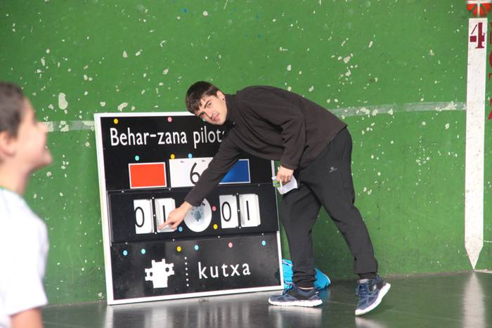 Txokoan, ezker paretean eta  13 1509891304060