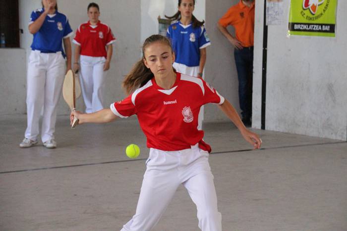 Bizilagunen norgehiagoka ikusgarria 12 1471335585061