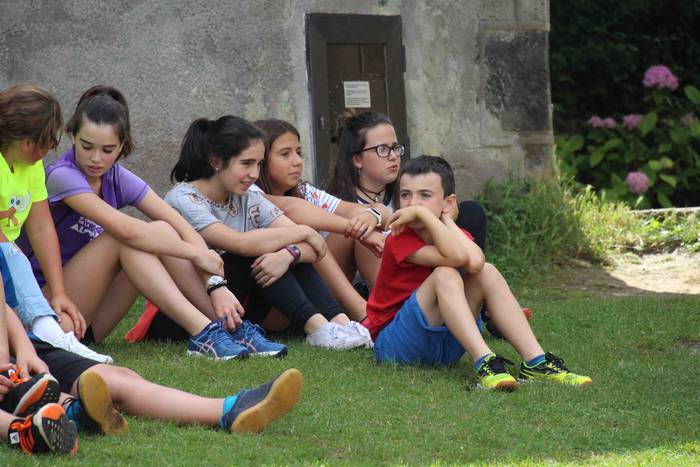 Frontoi Zaharrari, pilotari  3 1532187578791