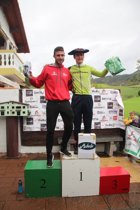 Jon Erguin eta Zuriñe Frutos 154 1508692718371