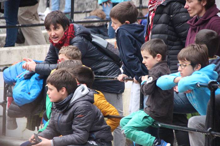 Txaranga eta zezenak piñata  5 1488738747116