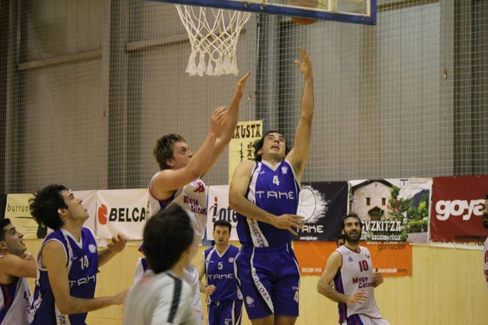 TAKE vs Ardoi 2015 23 1445277771138