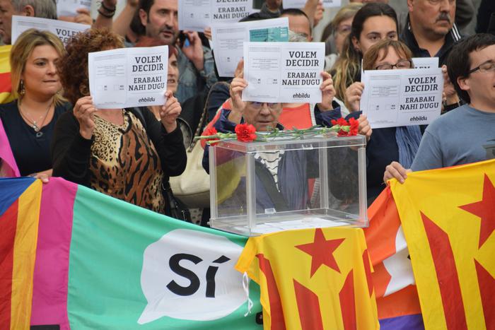 Elkarretaratzea, Kataluinako 6 1506017071283