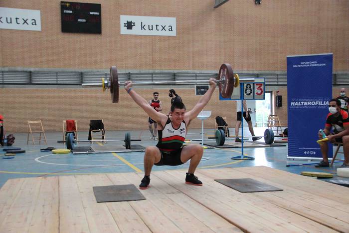 Susana Davila eta Mikel Alva 66 1619708704393