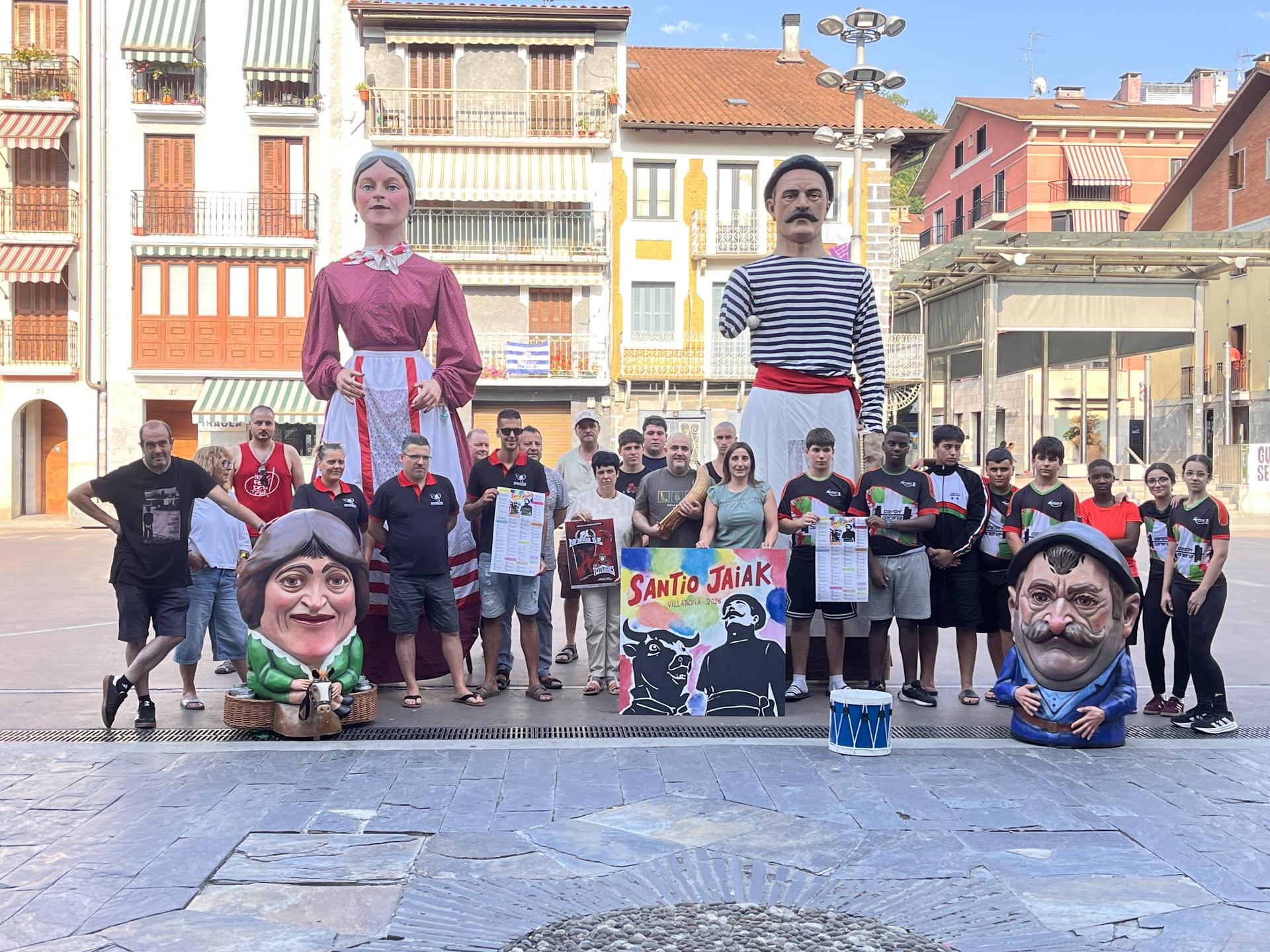 Dena prest zortzi eguneko festa maratoia abiatzeko