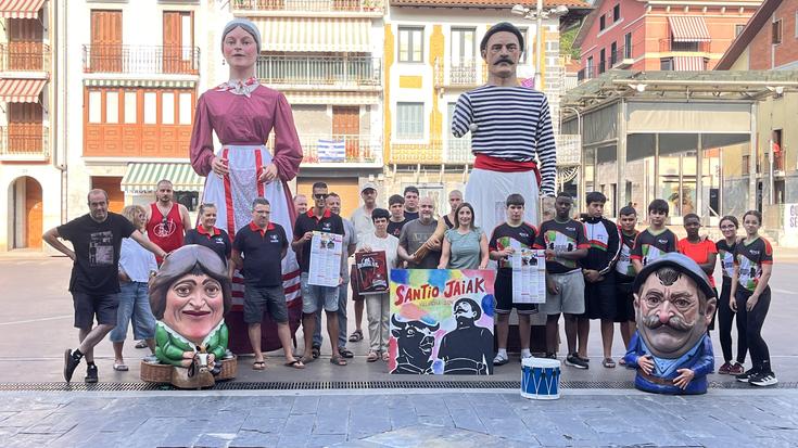 Dena prest zortzi eguneko festa maratoia abiatzeko