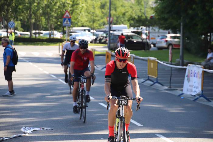 Gurpil gainean, Abraham Olan 40 1559487040040