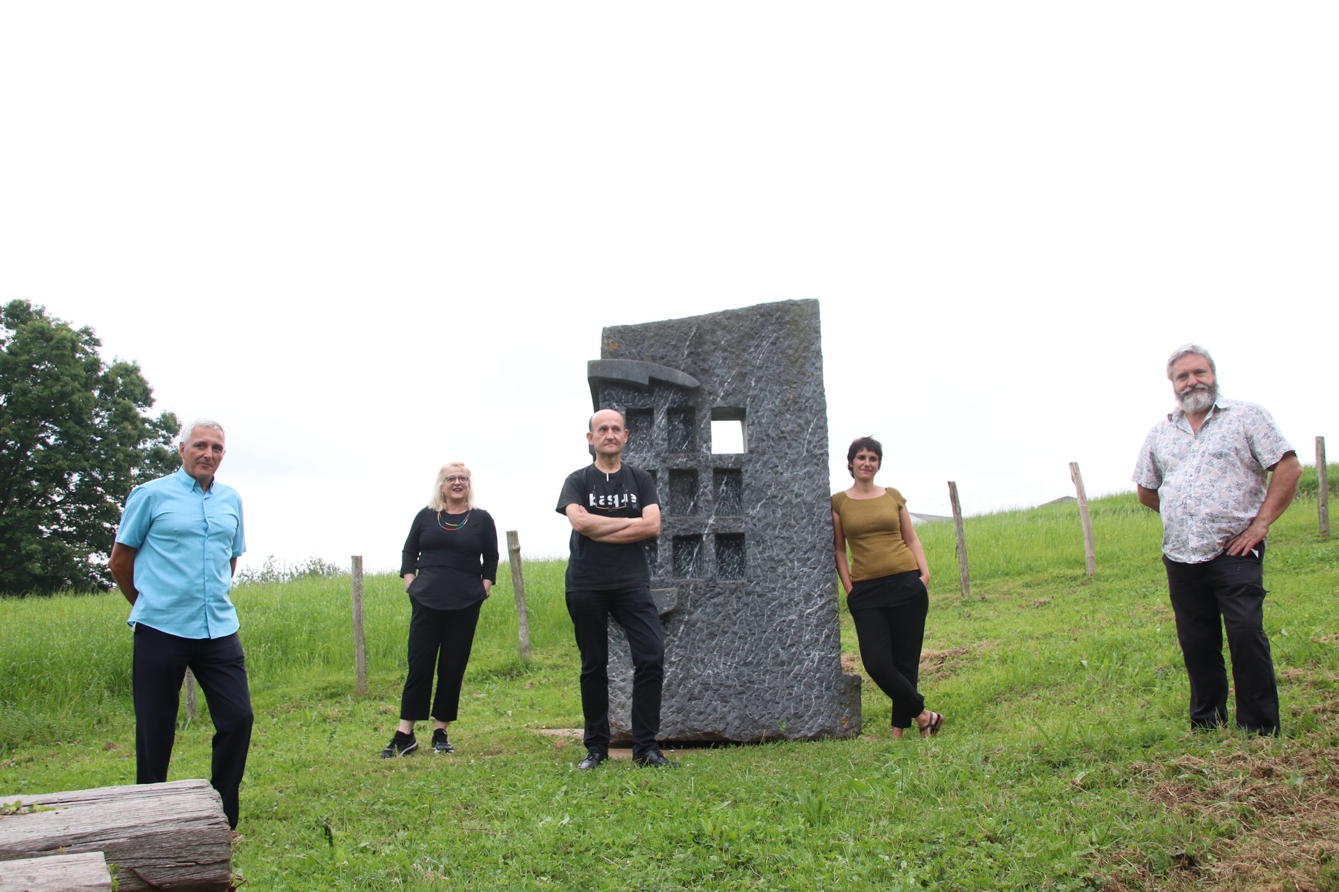 Hiru astetara zabaldu dute artistentzako egonaldia