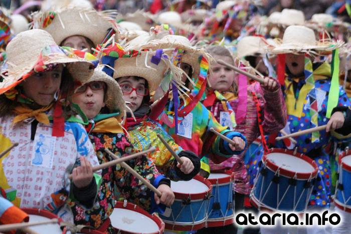 Zaldunita bezperako haur danborrada 147 1454785383009