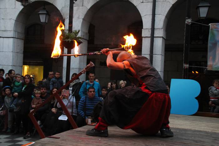 Berdura plaza zirku bihurtut 30 1489262525097