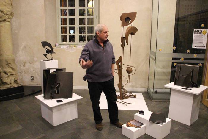 Eskultoreen erakusketa inaug 25 1541877937159