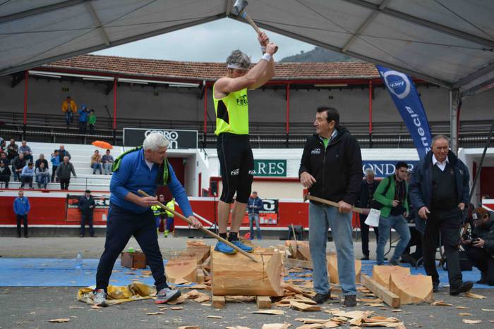 Zaleen indarraz ekin dio Arr 18 1552832004859