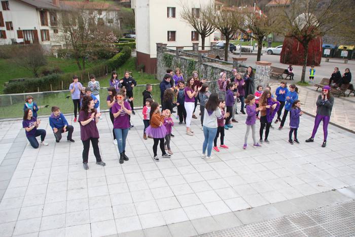 Altzo Martxo Morea flashmoba 11 1520709288918