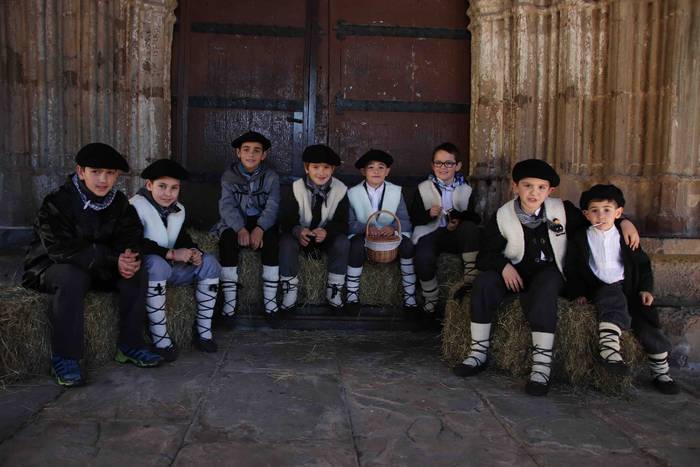 Gabon eguna Asteasun eta Adu 66 1577194448709