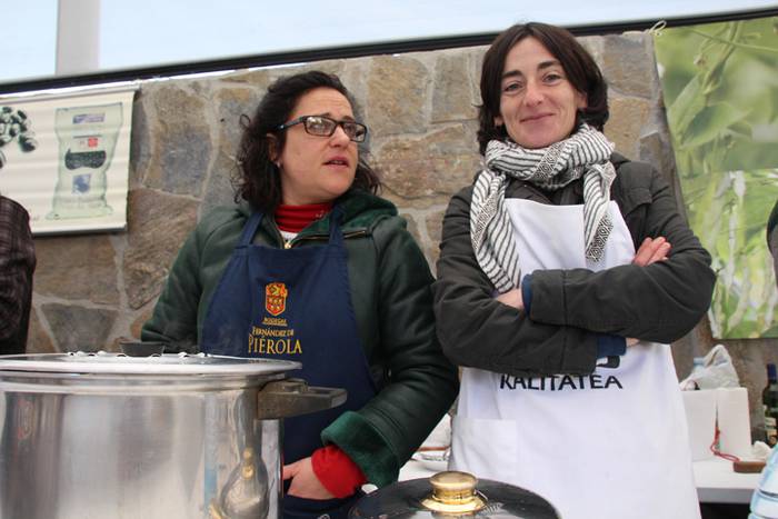 Lapikoak, plazaren ospela goxatzen 9 1480766094009