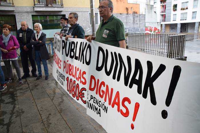 Pentsio duinak eskatu dituzt 7 1528717396459