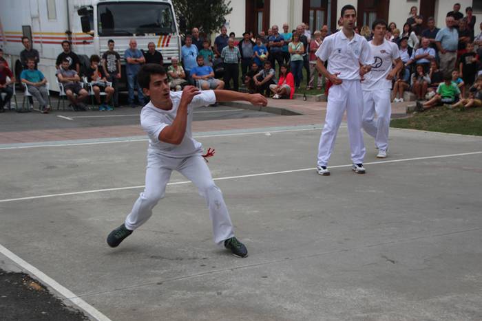 Puzgarriak, pilota eta karta 59 1501614038736