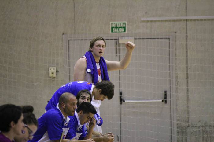 TAKE vs Ardoi 2015 8 1445277766261