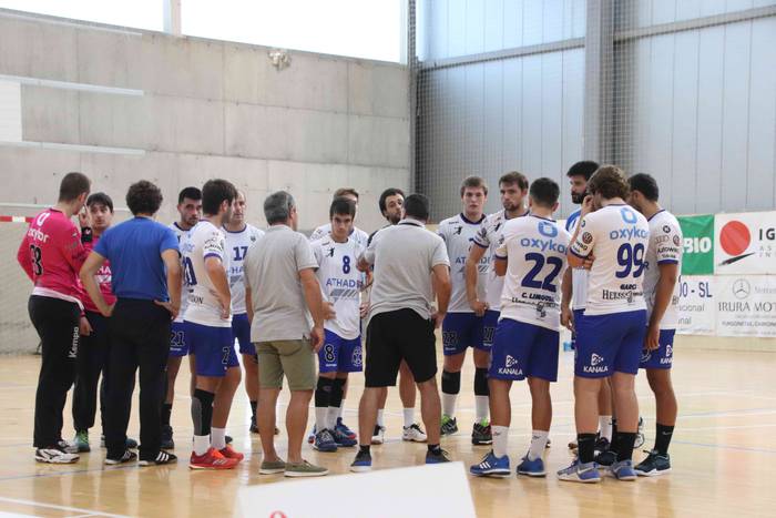 Tolosa CF eskubaloia prest d 7 1535891831083