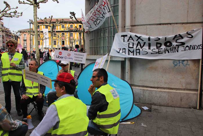 Zaldunita Eguna 2019, karroz 68 1551629743679